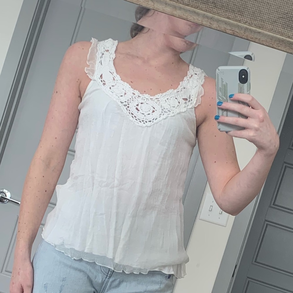 Light tank top
